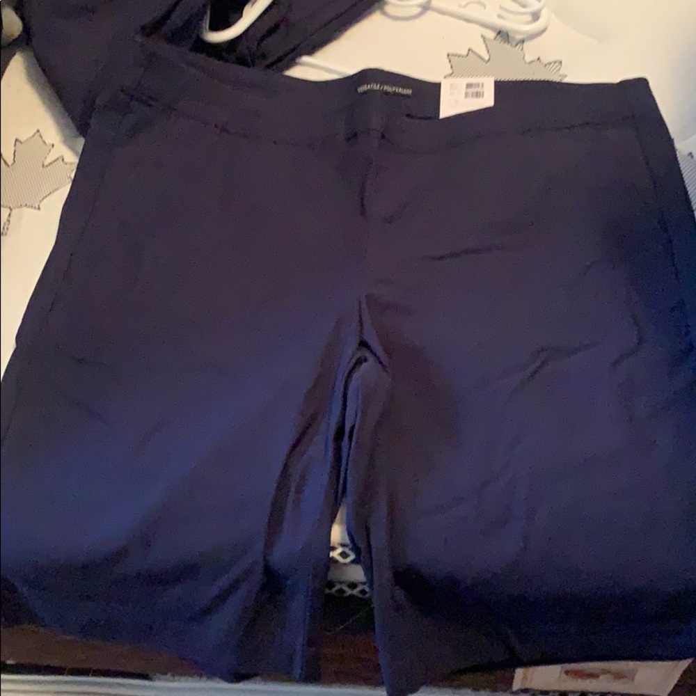 Work appropriate plus size shorts never worn